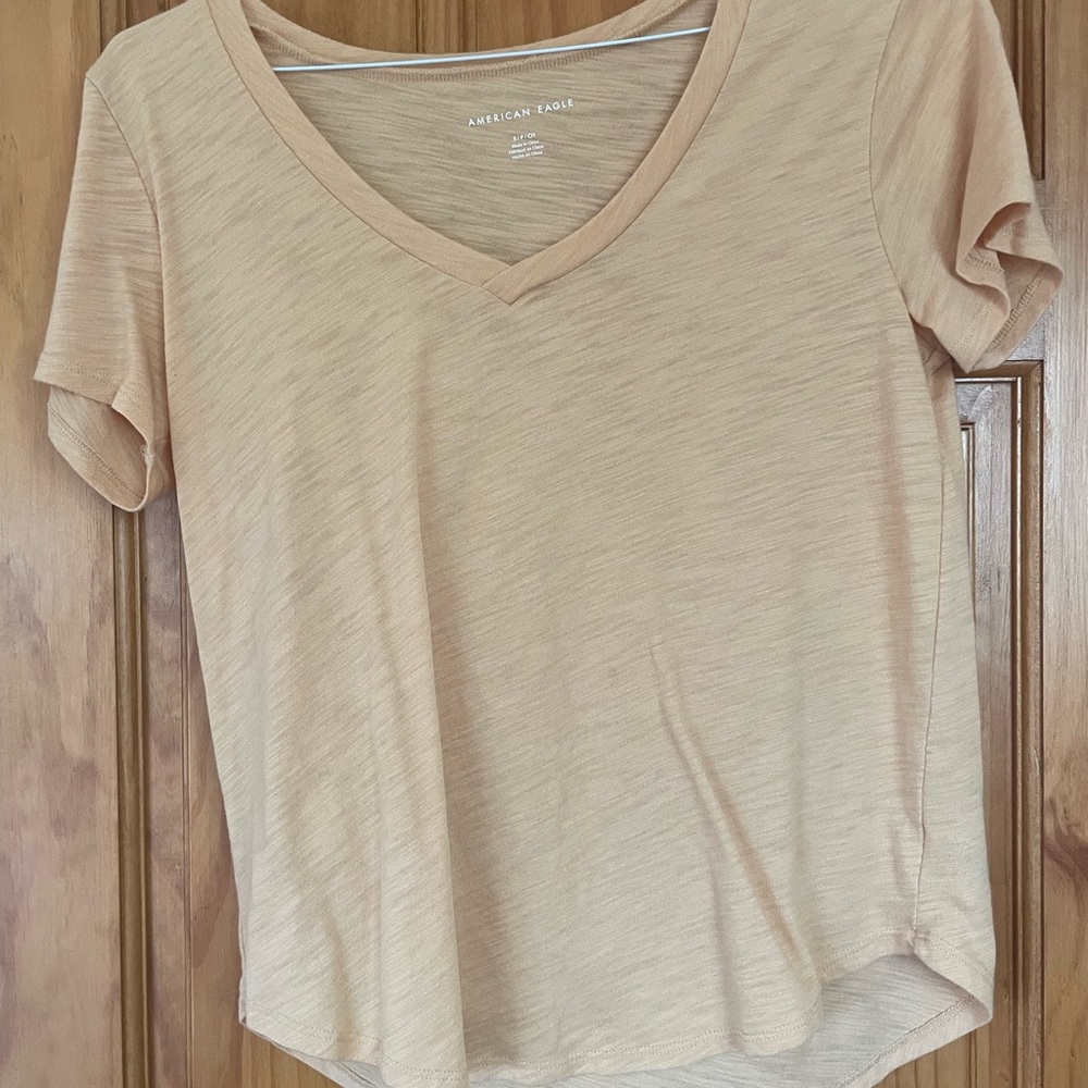 A&E simple yellow tee!